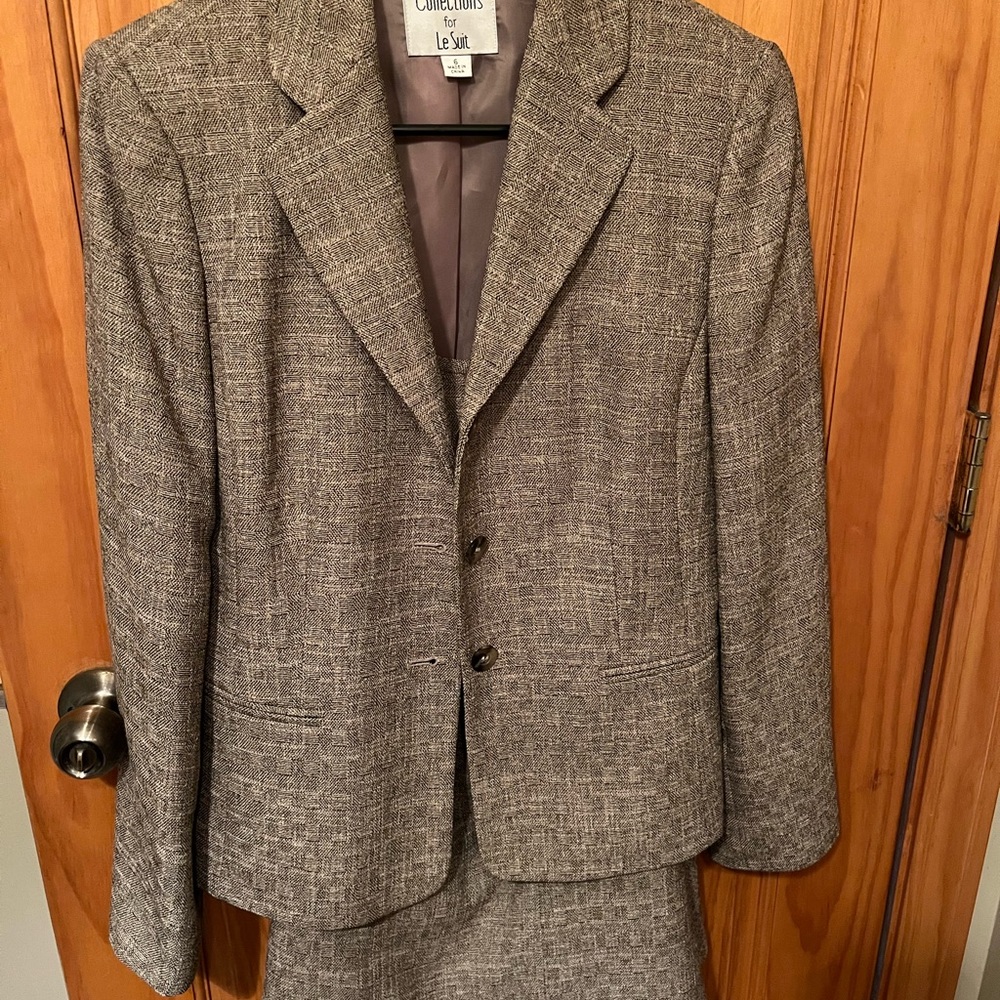 Business Skirt Suit